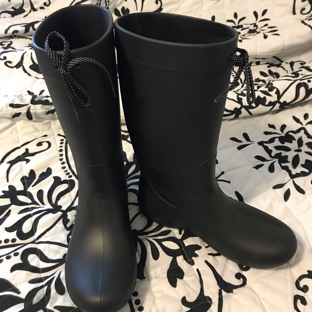 Rain boots